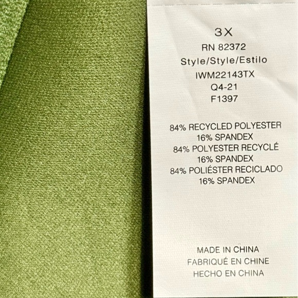 Ibiza NWT Underwire‎ Twist Front Bikini Top, size 3X - Picture 6 of 8